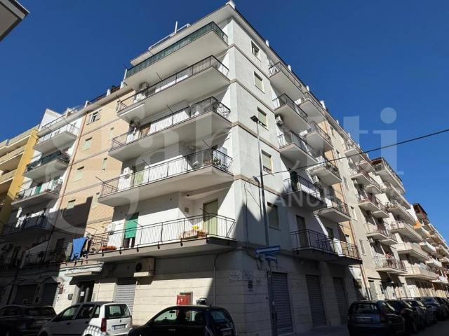 Quadrilocale in vendita a Bitonto via felice cavallotti