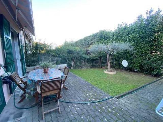 Quadrilocale in vendita a Bocca di Magra, Ameglia