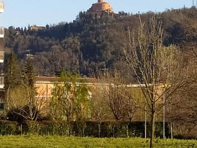 Quadrilocale in vendita a Bologna, Barca