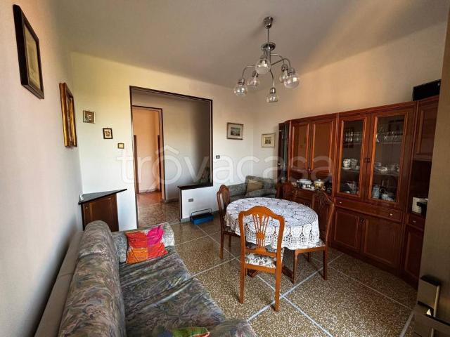 Quadrilocale in vendita a Bologna, Mazzini Fossolo