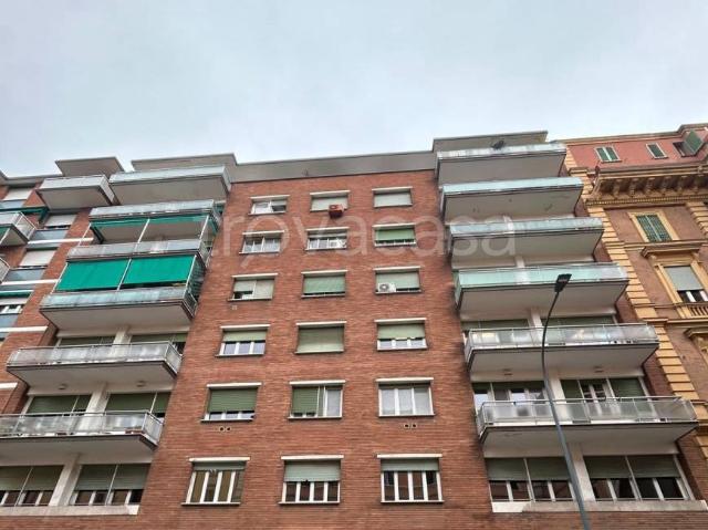 Quadrilocale in vendita a Bologna via Benedetto Cairoli, Marconi