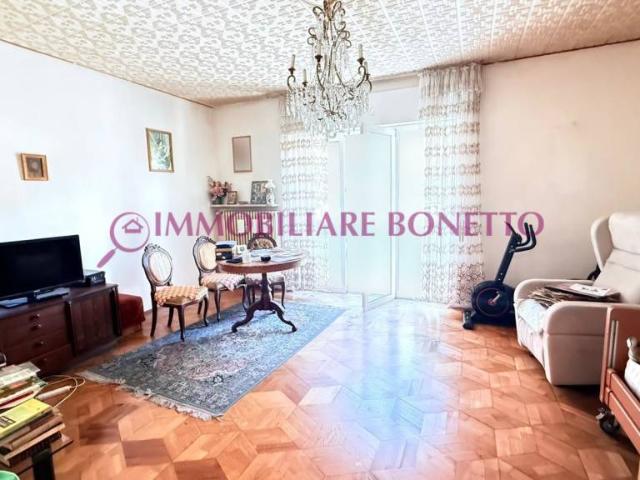 Quadrilocale in vendita a Bolzano via Michael Gaismair, Gries San Quirino