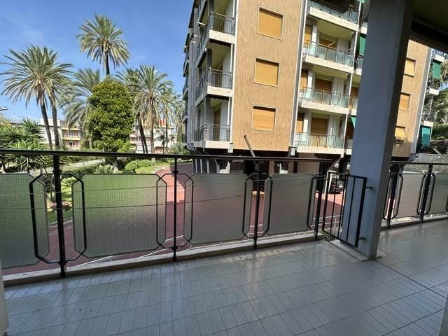 Quadrilocale in vendita a Bordighera