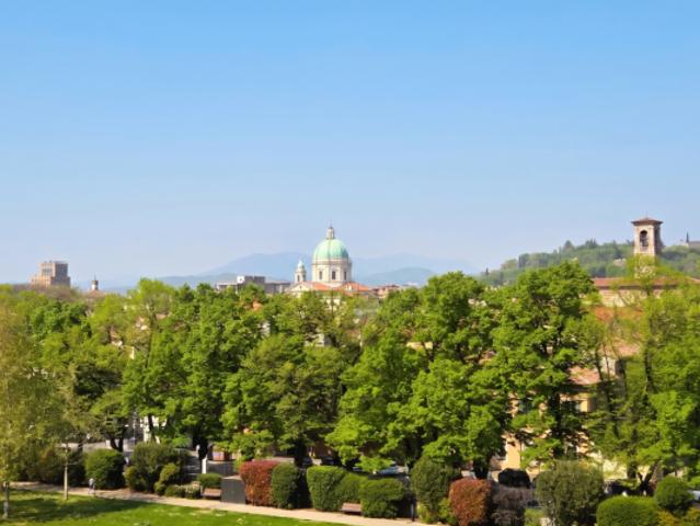 Quadrilocale in vendita a Brescia