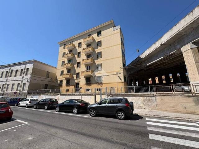 Quadrilocale in vendita a Brindisi via Bastioni Carlo V, 46, Centro Storico