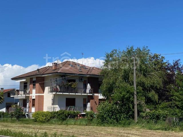 Quadrilocale in vendita a Bricherasio, Cappella Moreri