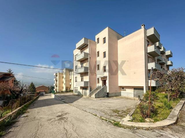 Quadrilocale in vendita a Cupramontana via umbria, 7