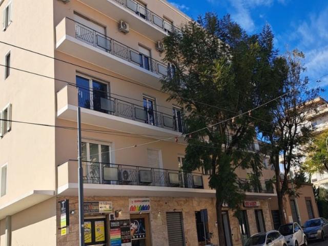 Quadrilocale in vendita a Cagliari via Milano 83, Bonaria, Monte Urpinu