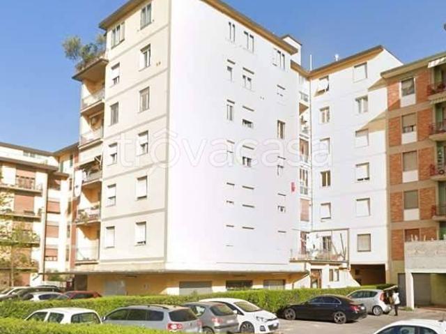 Quadrilocale in vendita a Campi Bisenzio via Tevere, 88