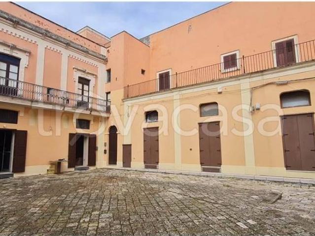 Quadrilocale in vendita a Casarano piazza Nazario Sauro, 3