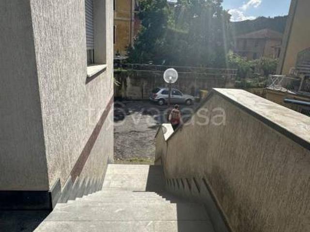 Quadrilocale in vendita a Casarza Ligure via Vittorio Annuti