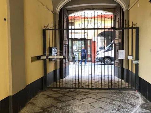 Quadrilocale in vendita a Caserta via San Carlo, 26