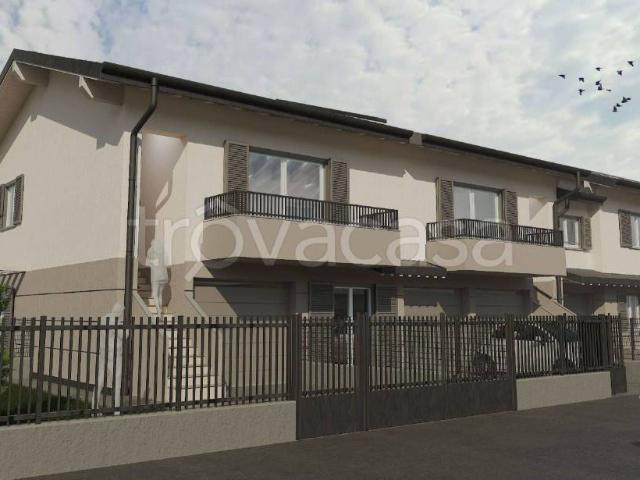 Quadrilocale in vendita a Casirate d'Adda via Italia