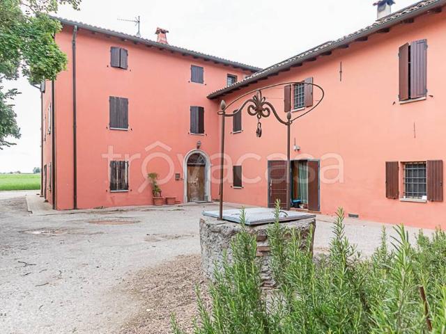 Quadrilocale in vendita a Castel Guelfo di Bologna via Molino 11