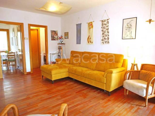 Quadrilocale in vendita a Castelnuovo Berardenga, Monteaperti