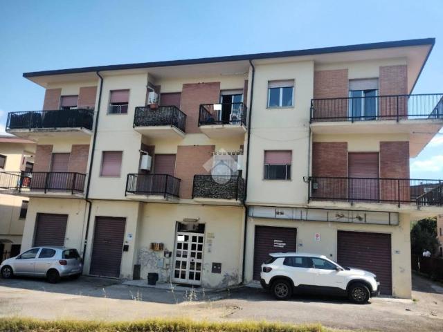 Quadrilocale in vendita a Castrolibero via della Resistenza, 117, Andreotta