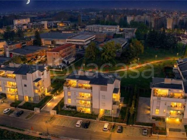 Quadrilocale in vendita a Carpi via Carra, Morbidina Cuneo