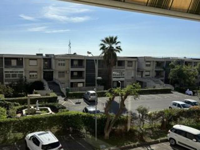 Quadrilocale in vendita a Catania