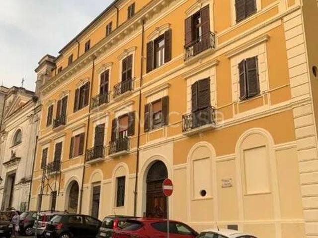 Quadrilocale in vendita a Catanzaro, Centro Storico