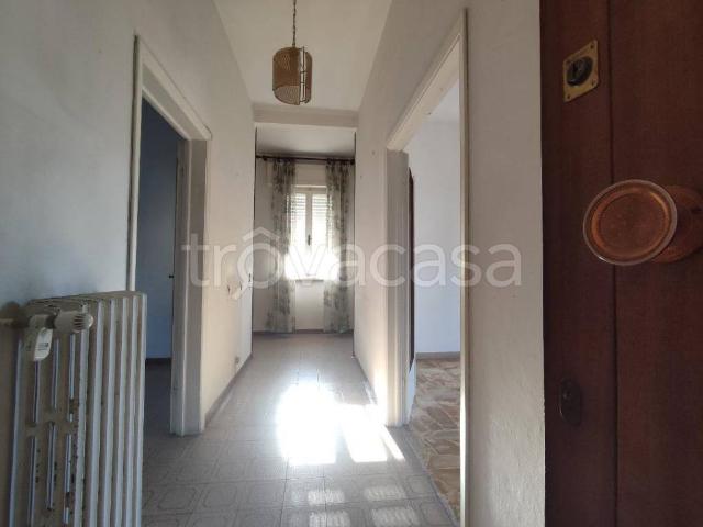 Quadrilocale in vendita a Cecina via Giovanni Pascoli