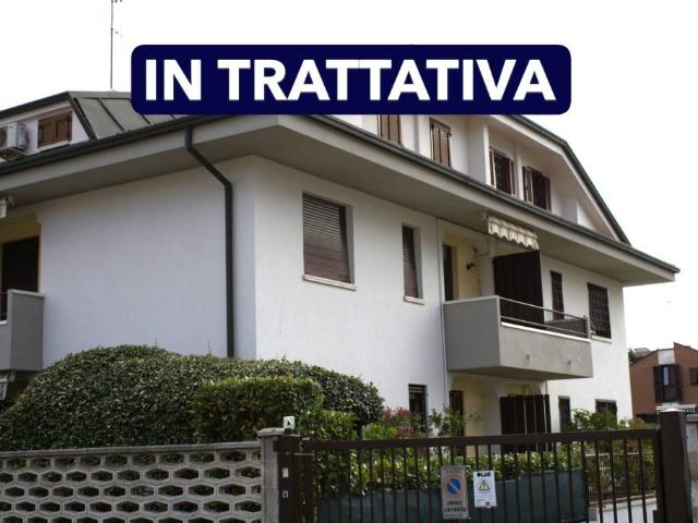 Quadrilocale in vendita a Cernusco sul Naviglio via Mario Castagnone, 8