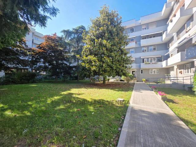 Quadrilocale in vendita a Chioggia, Sottomarina
