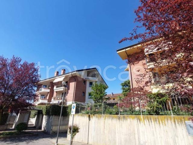 Quadrilocale in vendita a Chieri via Duccio Galimberti, 8