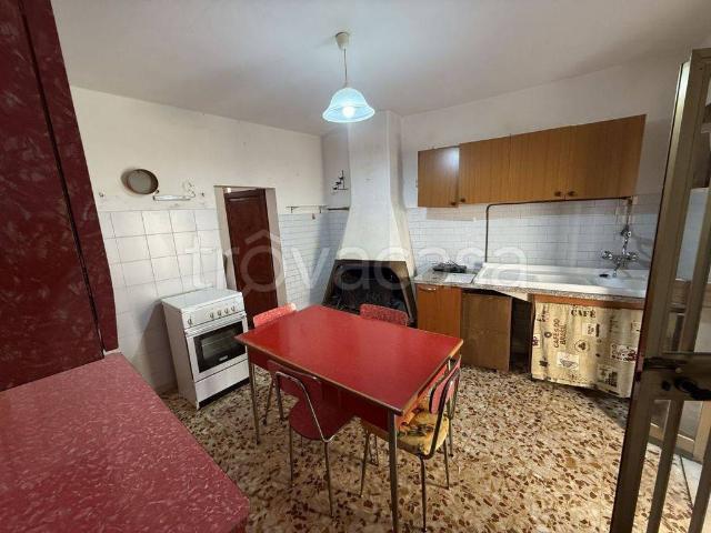 Casa indipendente in vendita a Chiusi via delle fontanelle