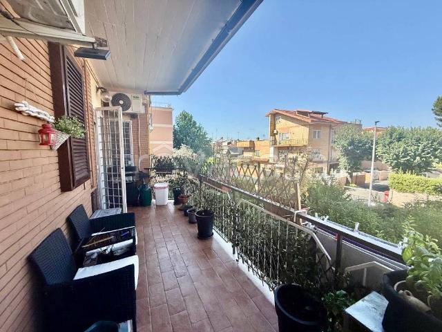Quadrilocale in vendita a Ciampino via Firenze