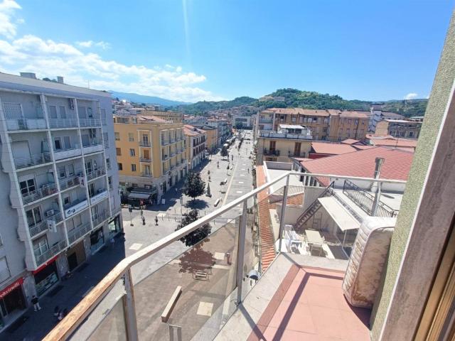 Quadrilocale in vendita a Cosenza