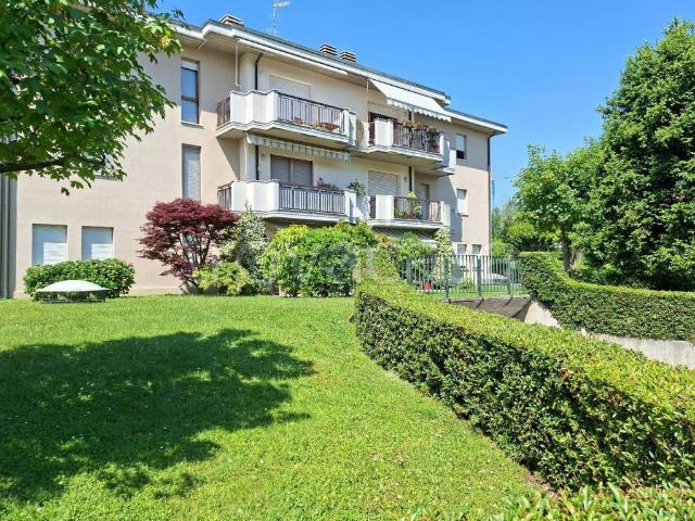 Quadrilocale in vendita a Desenzano del Garda viale Rimembranze