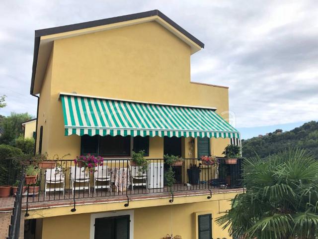 Quadrilocale in vendita a Diano San Pietro via gaidora, 1A