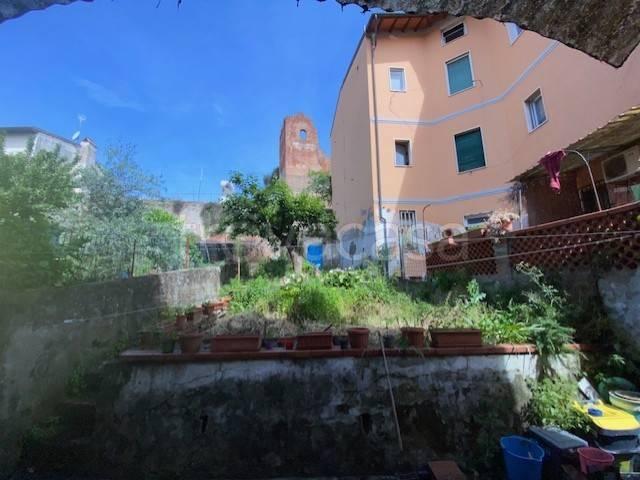Quadrilocale in vendita a Fucecchio via Pietro Martini