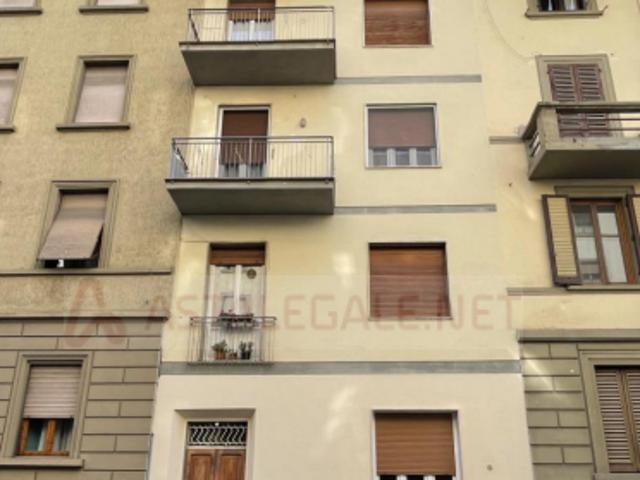 Quadrilocale in vendita a Firenze