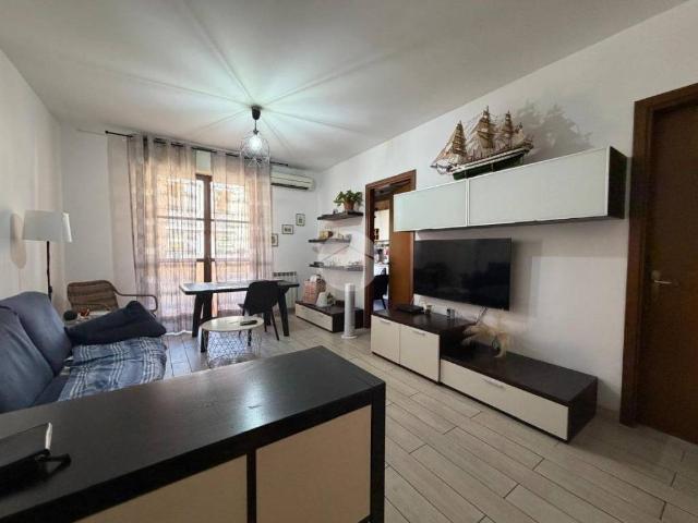 Quadrilocale in vendita a Firenze, Brozzi