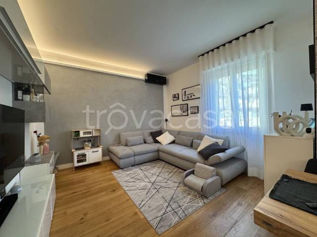Quadrilocale in vendita a Firenze, Soffiano