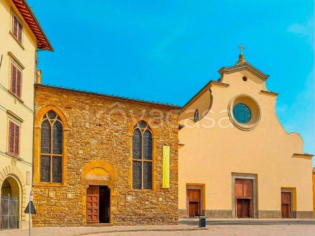 Quadrilocale in vendita a Firenze, Santo Spirito