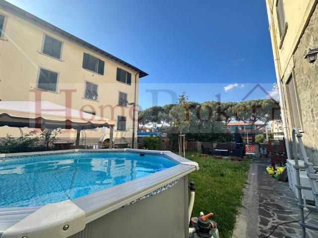 Quadrilocale in vendita a Firenze via Di Ripoli, Europa