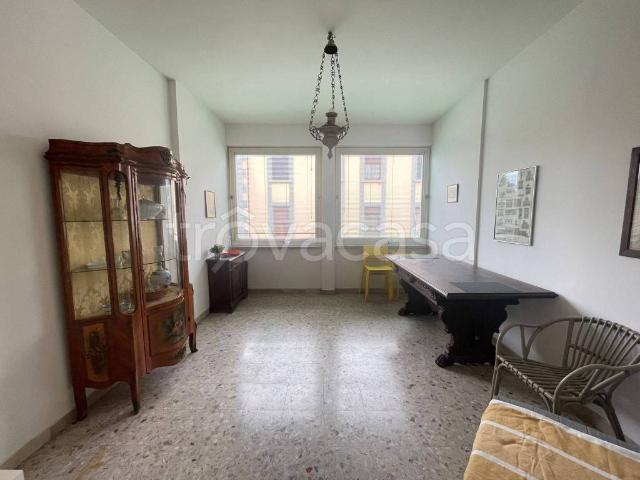 Quadrilocale in vendita a Firenze via Goffredo Mameli, Campo di Marte