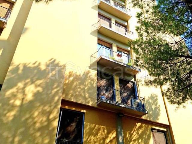 Quadrilocale in vendita a Firenze via Val di Sieve, 28, Novoli