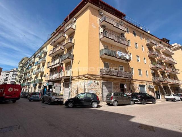 Quadrilocale in vendita a Foggia via Pasquale Tarantino, San Michele