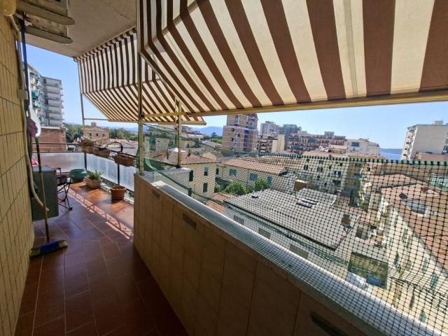 Quadrilocale in vendita a Follonica via giacomelli