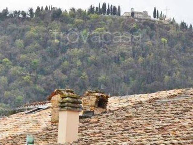 Quadrilocale in vendita a Fossombrone
