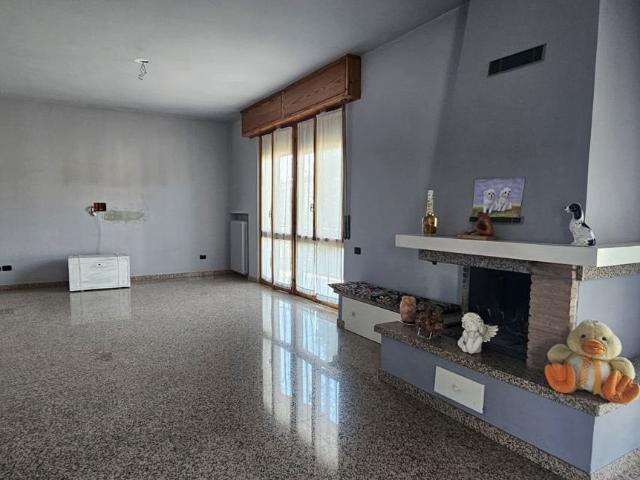 Quadrilocale in vendita a Forlì