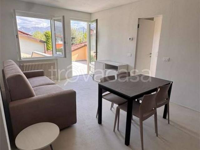 Quadrilocale in vendita a Forte dei Marmi via Versilia 67