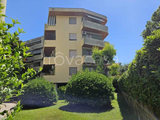 Quadrilocale in vendita a Francavilla al Mare via Monte Velino