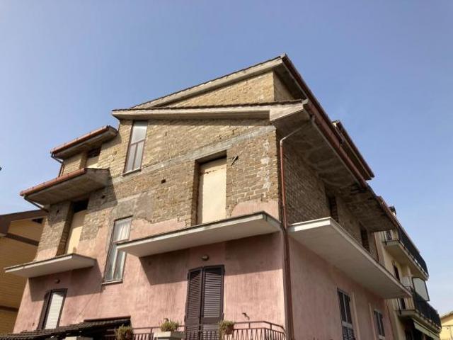 Quadrilocale in vendita a Guidonia Montecelio