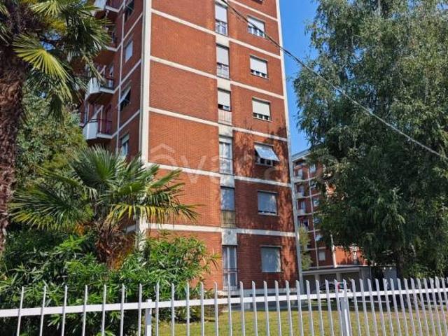 Quadrilocale in vendita a Gallarate via Monterosso, 10, Ronchi
