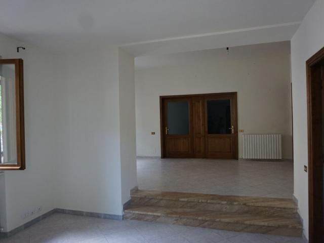 Quadrilocale in vendita a Gallicano