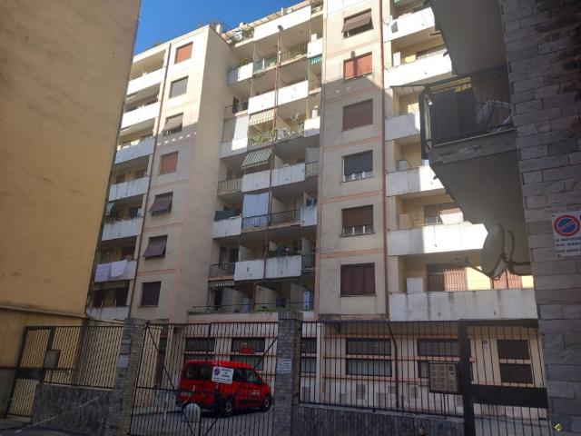 Quadrilocale in vendita a Genova